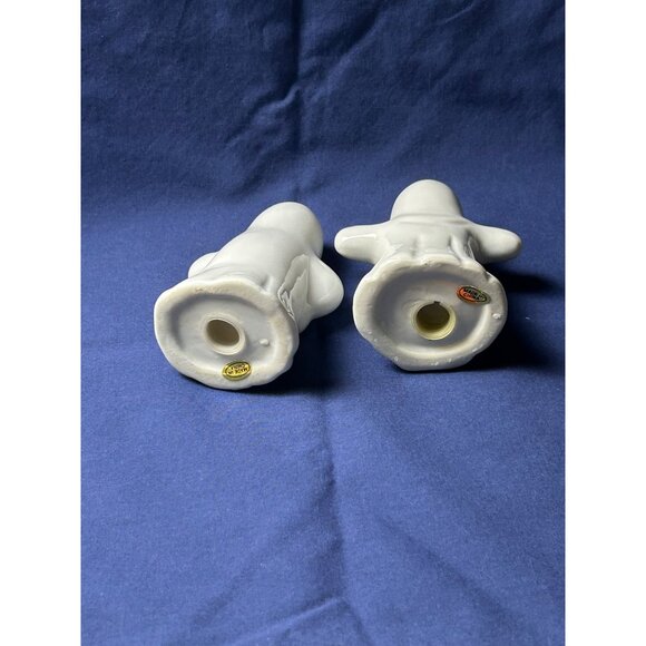 Halloween Ghost-Themed Ceramic Salt & Pepper Shakers Set Party Holiday Fun - Picture 4 of 7